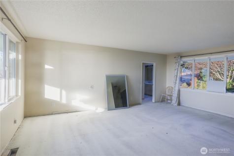 1234 Friedlander Drive Aberdeen WA 98520