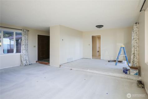 1234 Friedlander Drive Aberdeen WA 98520