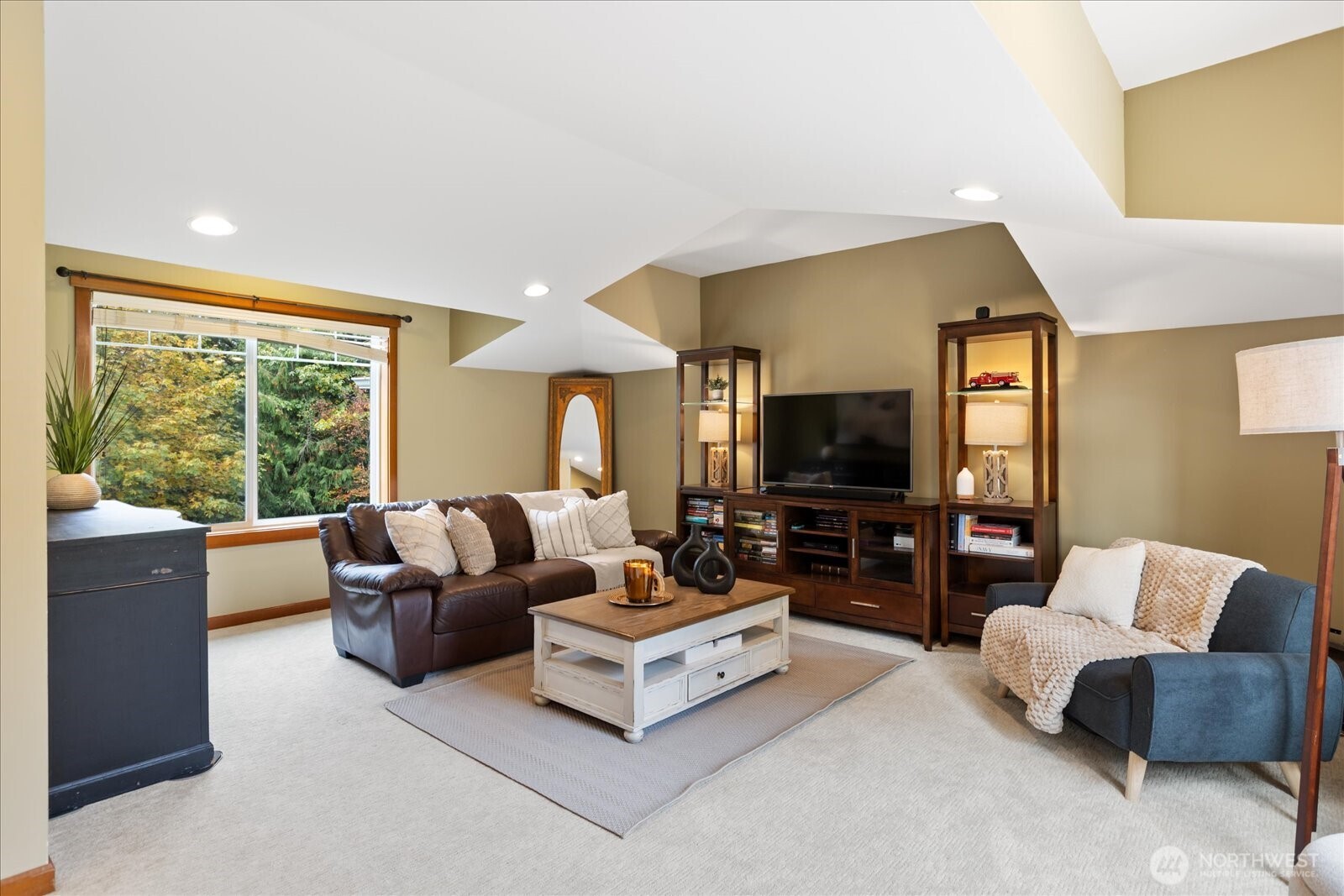 25204 19th Avenue NE Arlington WA 98223