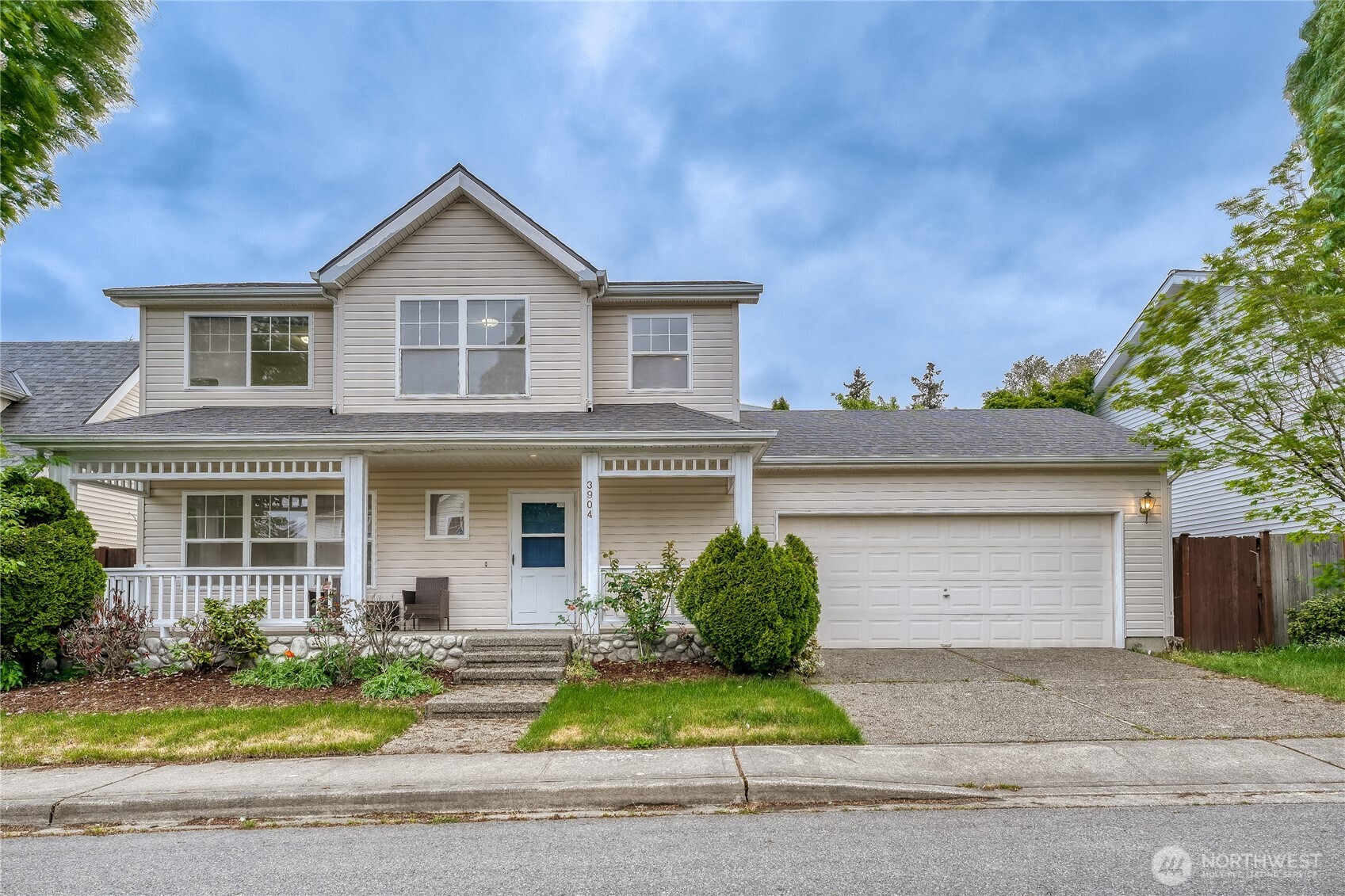 3904 NE 5th Place Renton WA 98056
