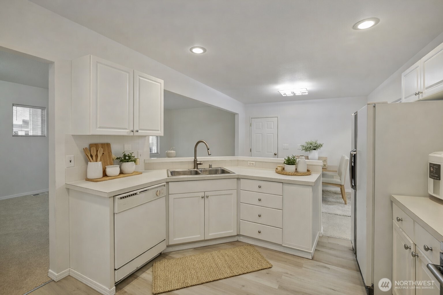 3904 NE 5th Place Renton WA 98056
