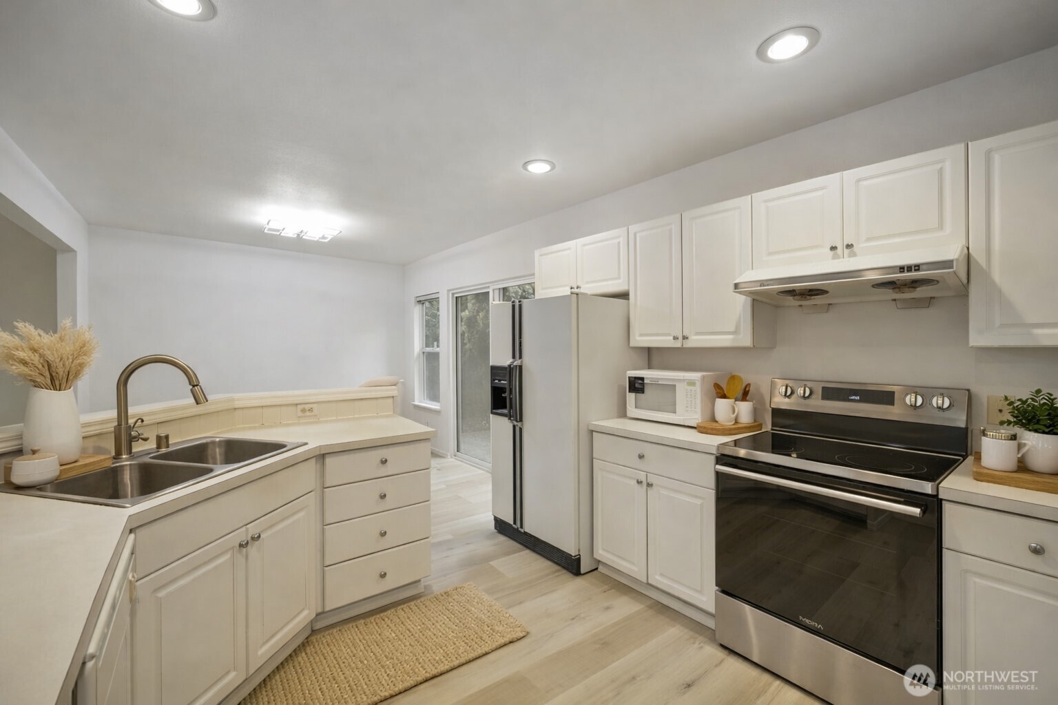 3904 NE 5th Place Renton WA 98056