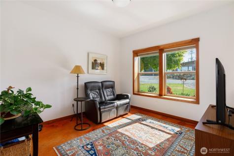 1335 Crestline Terrace Oak Harbor WA 98277