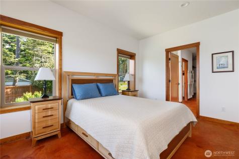 1335 Crestline Terrace Oak Harbor WA 98277