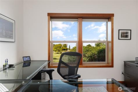 1335 Crestline Terrace Oak Harbor WA 98277