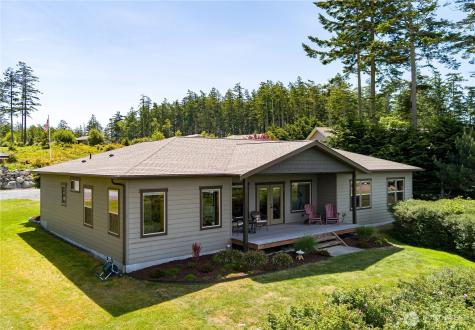 1335 Crestline Terrace Oak Harbor WA 98277