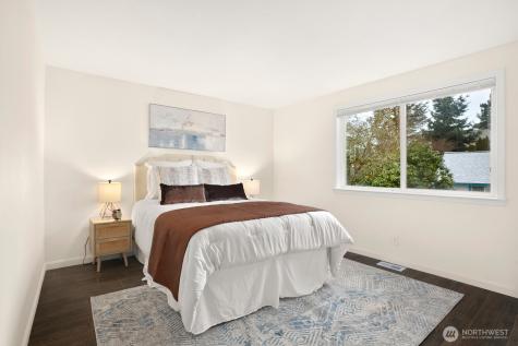 12821 87th Avenue NE Kirkland WA 98034