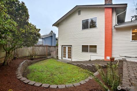 12821 87th Avenue NE Kirkland WA 98034
