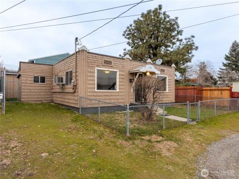 616 Chelan Avenue Wenatchee WA 98801