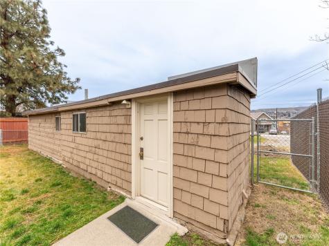616 Chelan Avenue Wenatchee WA 98801