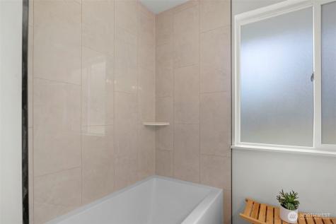 5319 201st Place SW Lynnwood WA 98036