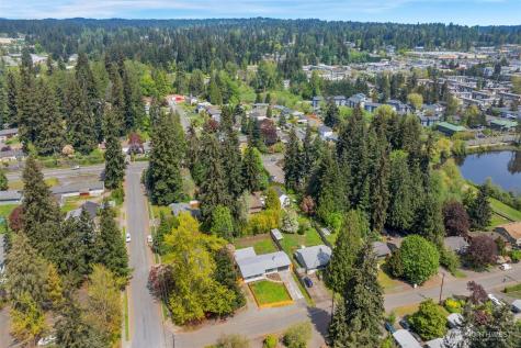 5319 201st Place SW Lynnwood WA 98036