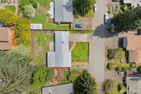 5319 201st Place SW Lynnwood WA 98036
