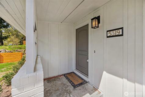 5319 201st Place SW Lynnwood WA 98036