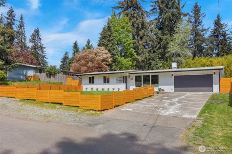 5319 201st Place SW Lynnwood WA 98036