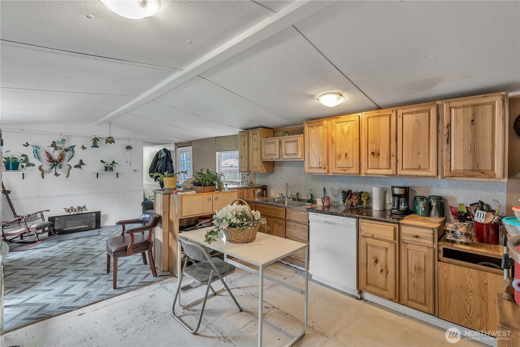 7629 N Old Pacific Highway Castle Rock WA 98611