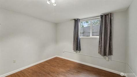 11204 148th Avenue SE Renton WA 98059