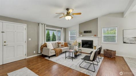 11204 148th Avenue SE Renton WA 98059