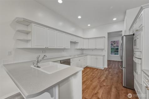 425 S 39th Place Mount Vernon WA 98274