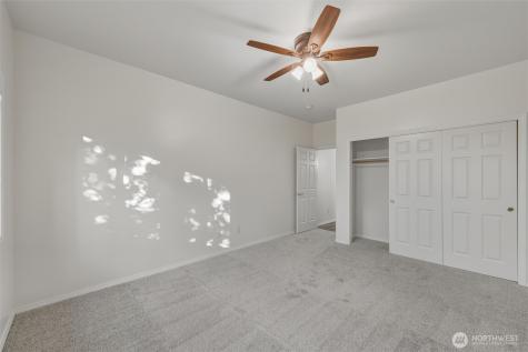 425 S 39th Place Mount Vernon WA 98274