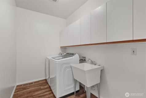 425 S 39th Place Mount Vernon WA 98274