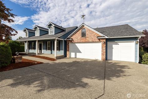 425 S 39th Place Mount Vernon WA 98274