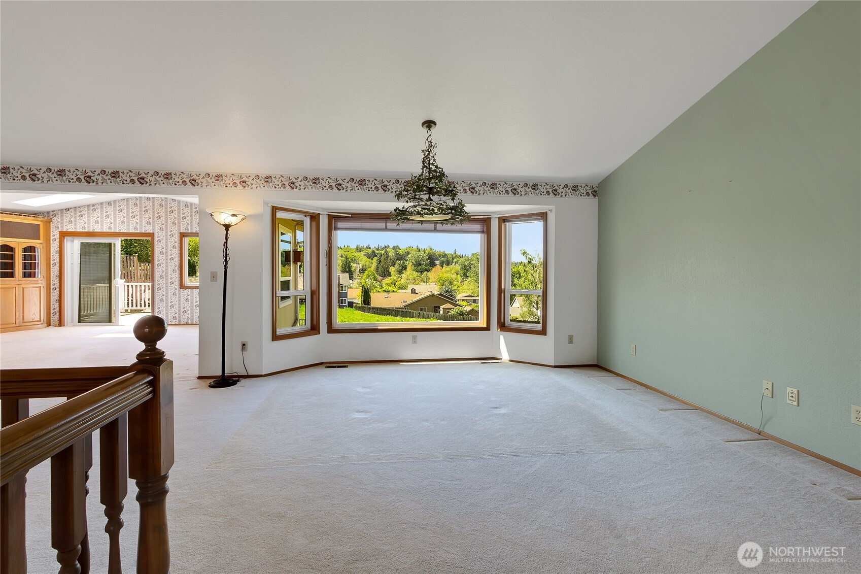 2004 7th Street SW Puyallup WA 98371