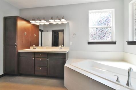 17723 3rd Avenue SE Bothell WA 98012