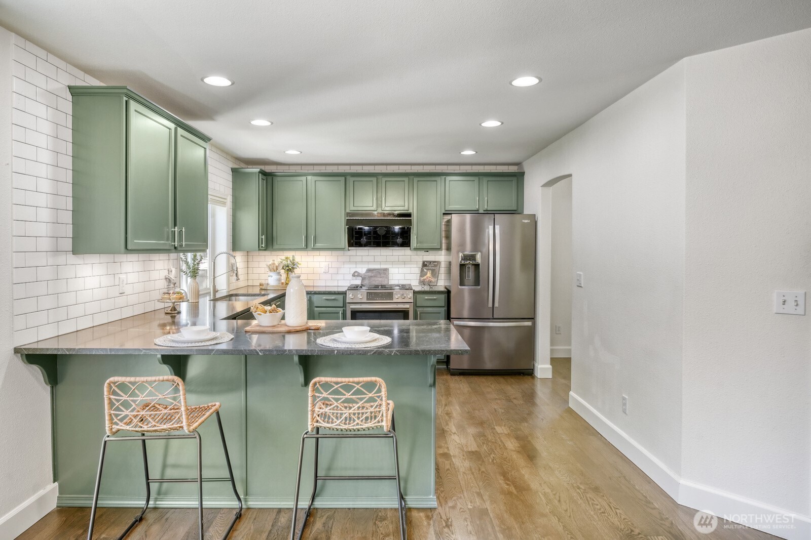 6551 17th Avenue SW Seattle WA 98106