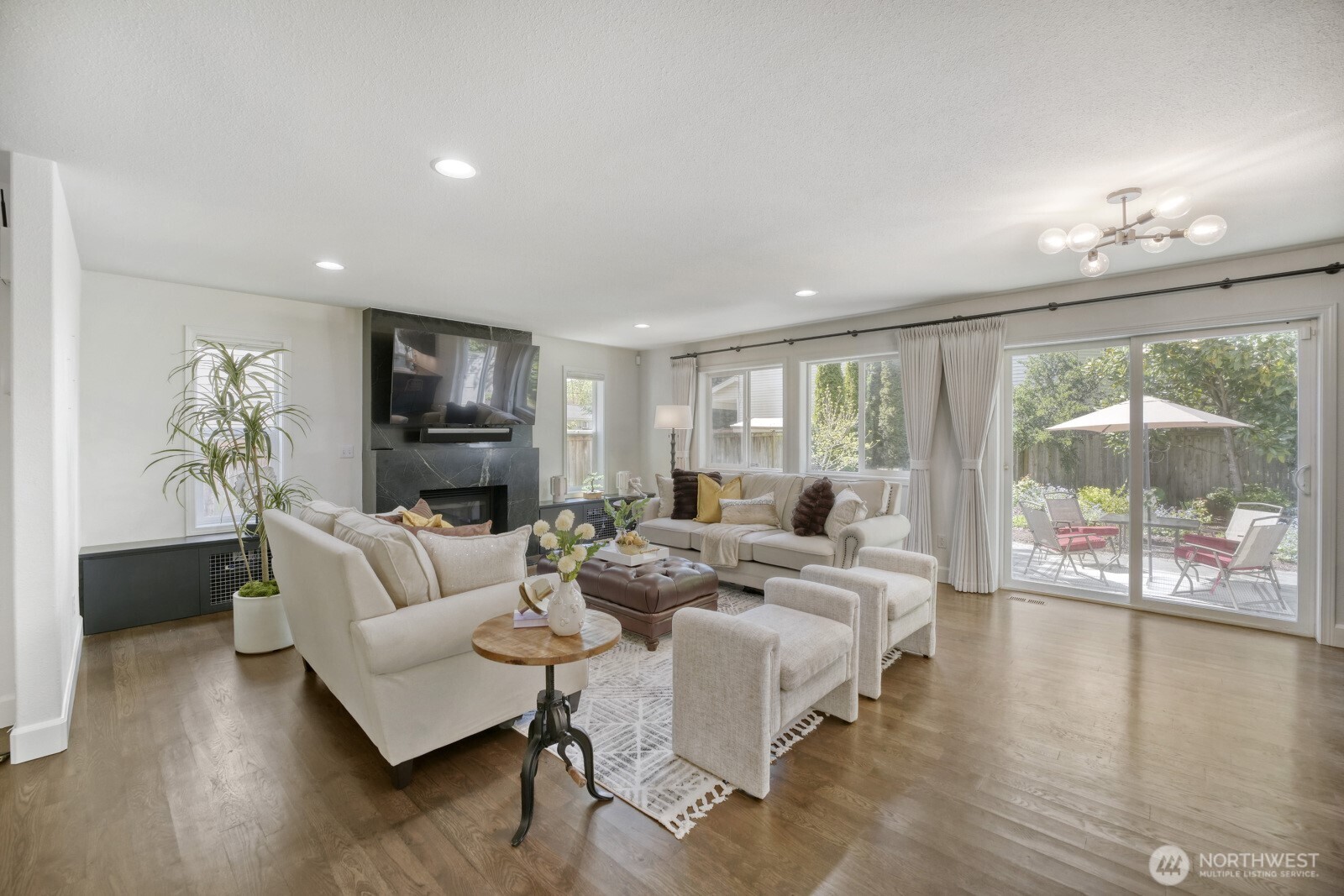 6551 17th Avenue SW Seattle WA 98106