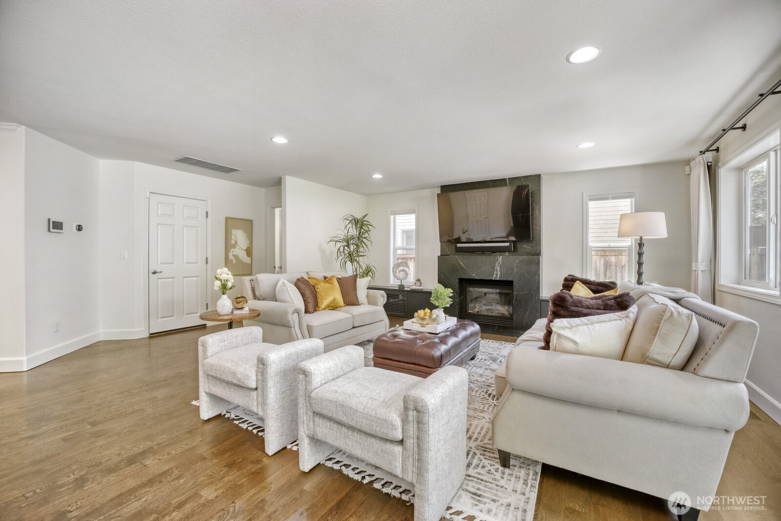 6551 17th Avenue SW Seattle WA 98106
