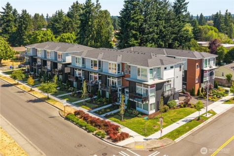 1208 Harrington Avenue NE Renton WA 98056