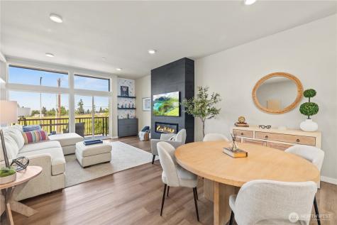 1208 Harrington Avenue NE Renton WA 98056