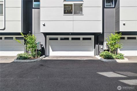 1208 Harrington Avenue NE Renton WA 98056
