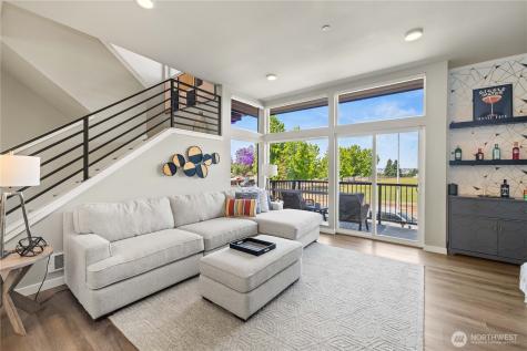 1208 Harrington Avenue NE Renton WA 98056