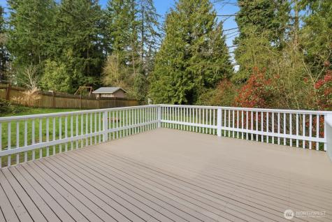 19105 18th Avenue W Lynnwood WA 98036