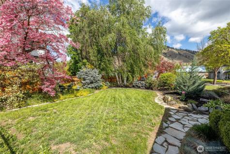 406 Cottage Avenue Cashmere WA 98815