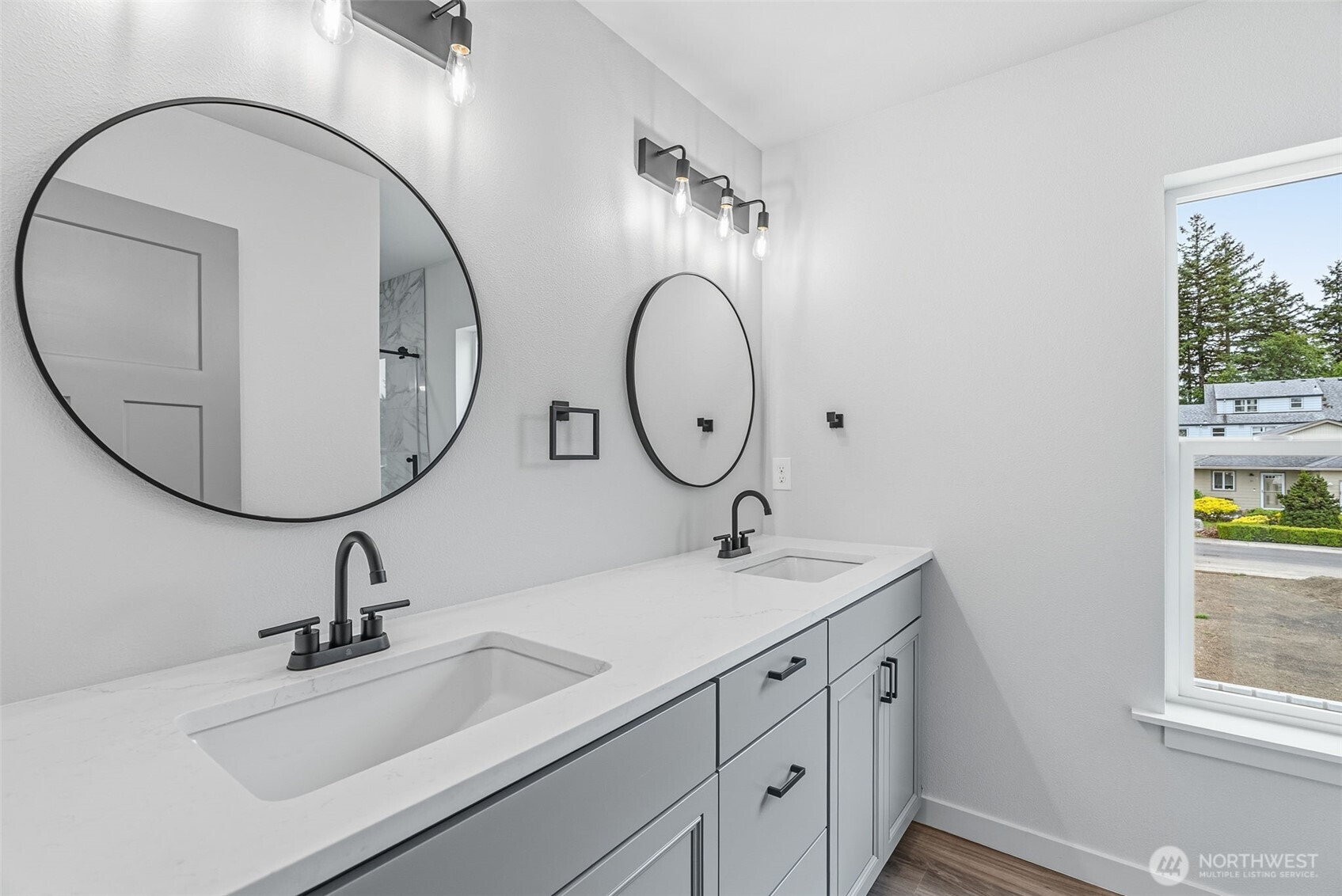 210 Glengate Street Cathlamet WA 98612