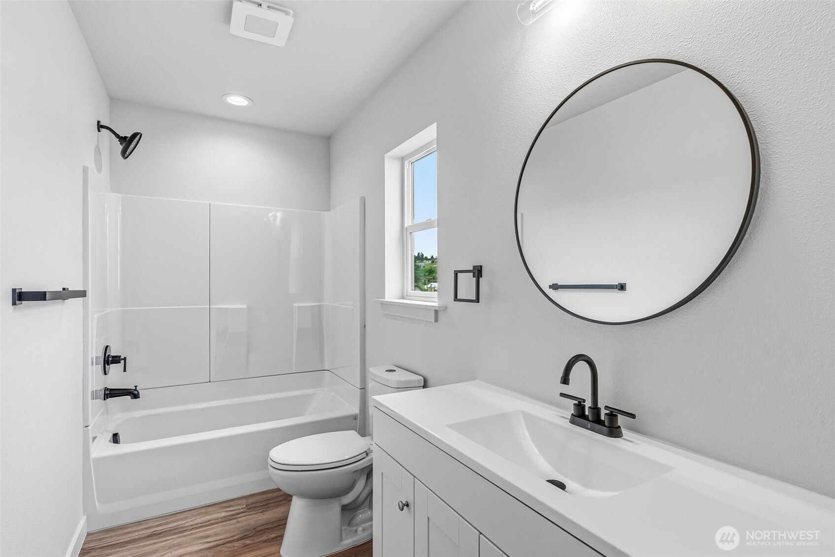 210 Glengate Street Cathlamet WA 98612