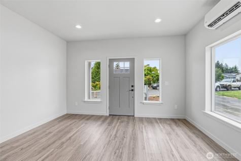 210 Glengate Street Cathlamet WA 98612