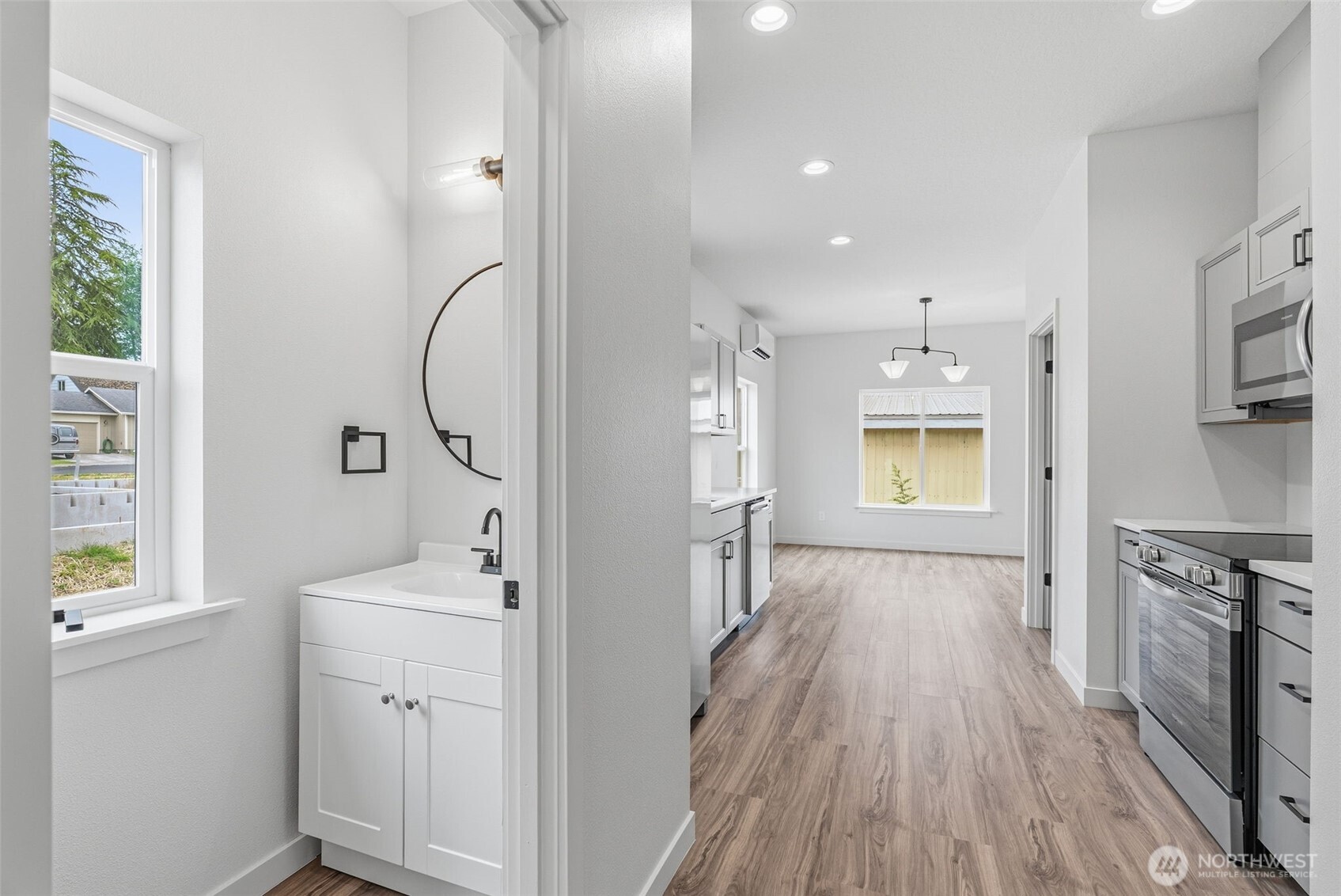 210 Glengate Street Cathlamet WA 98612