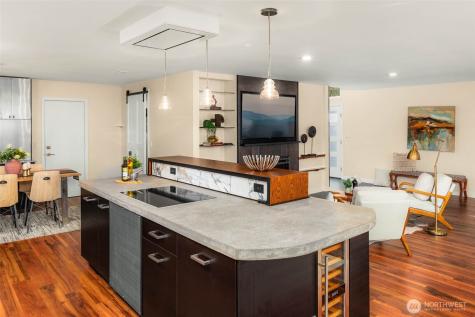 12211 SE 63rd Place Bellevue WA 98006