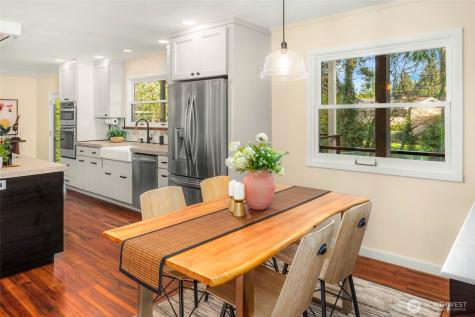 12211 SE 63rd Place Bellevue WA 98006