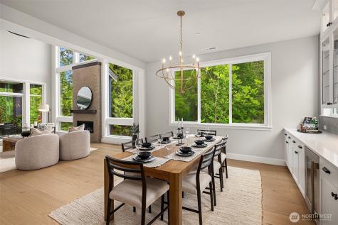 1555 158th Court SE Bellevue WA 98008