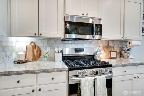 9415 207th Street Court E Graham WA 98338