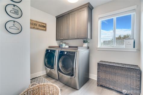 9415 207th Street Court E Graham WA 98338