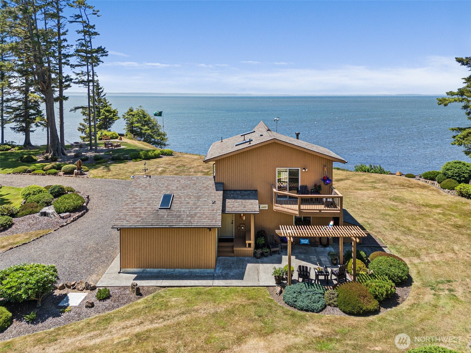 441 Bay Center Road Bay Center WA 98586