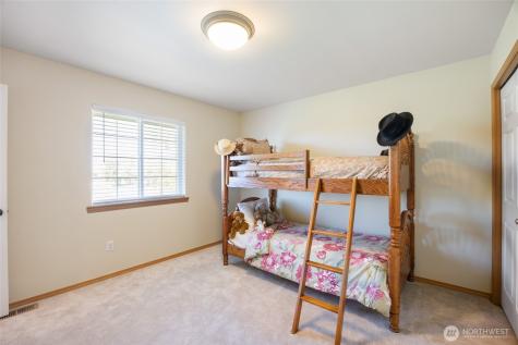 10088 5.6 NE Moses Lake WA 98837