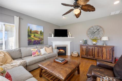 10088 5.6 NE Moses Lake WA 98837