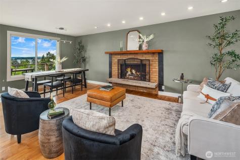 9600 SW 268th Street Vashon WA 98070